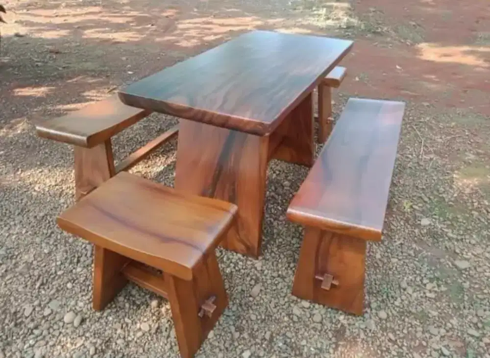 Meja makan meja sate trembesi