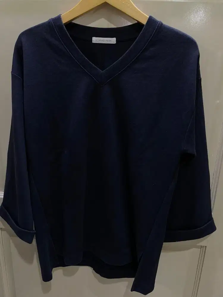 Baju Polos Lengan Panjang Biru Dongker