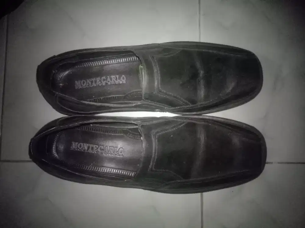 PANTOFEL MONTECARLO LEATHER ORIGINAL 99% SEPERTI BARU