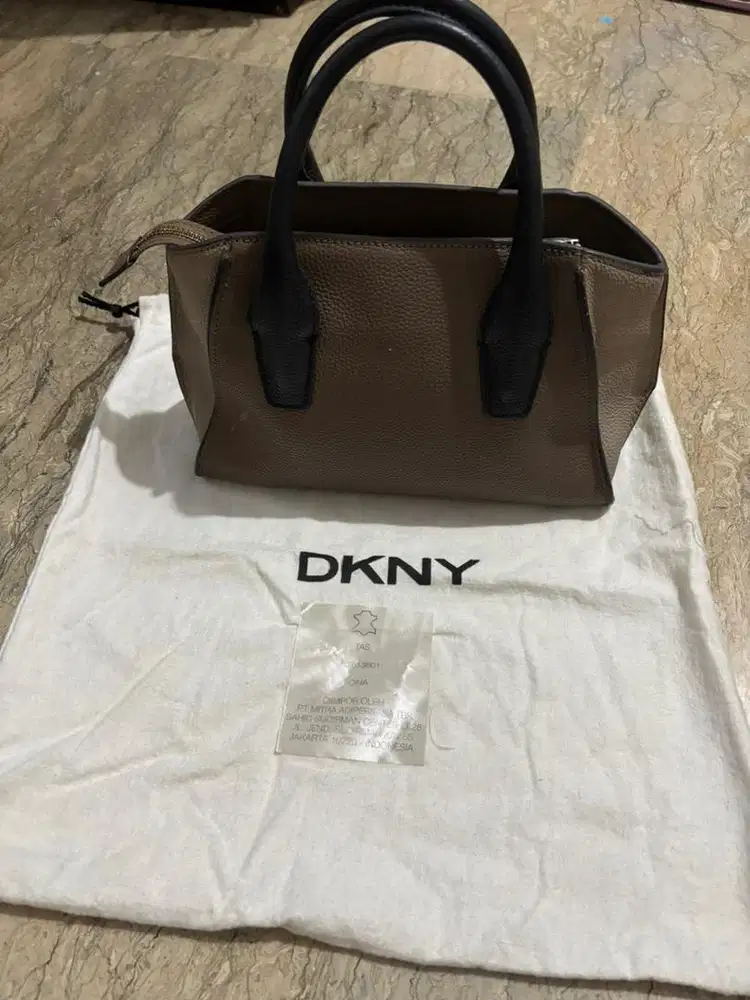 Preloved DKNY Bag