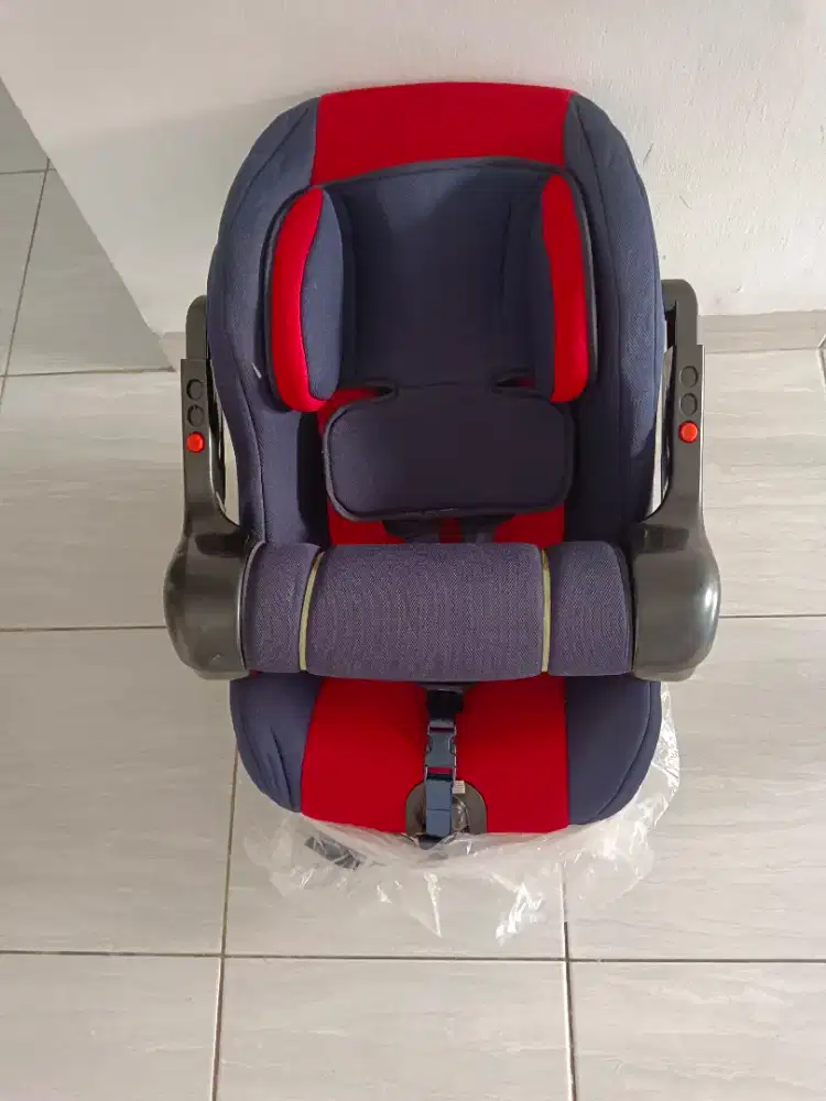 Kursi bayi utk di mobil