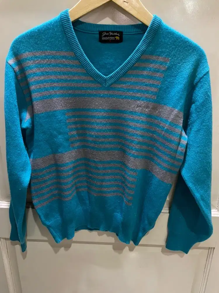 Sweater Cardigan Preloved