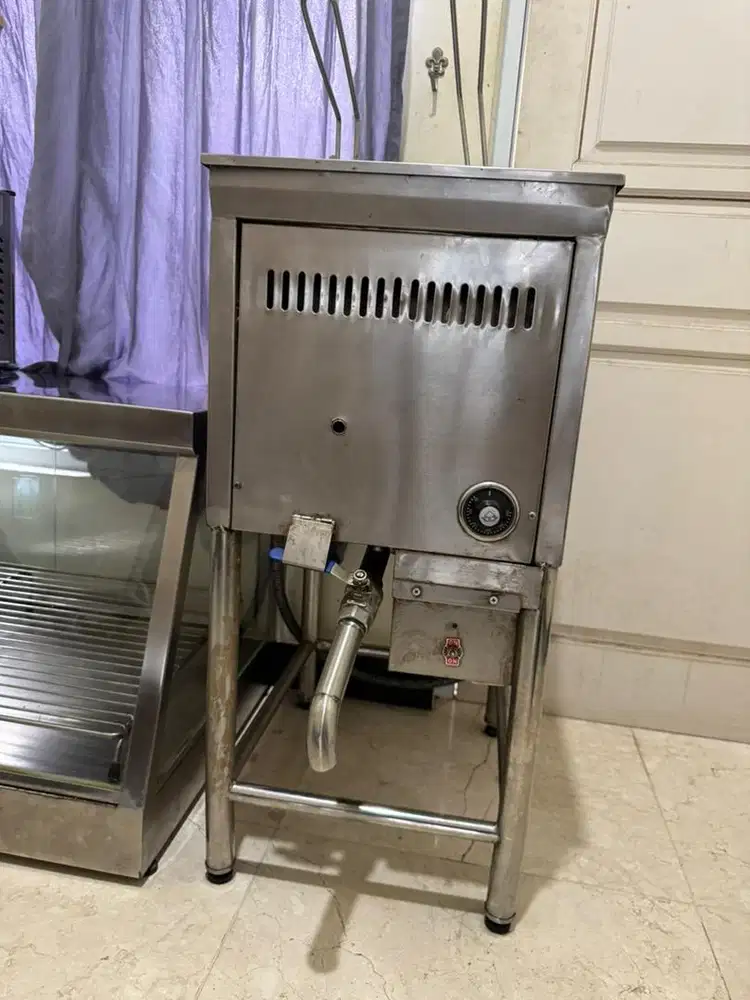 Perlengkapan usaha Fried Chicken (Bekas)