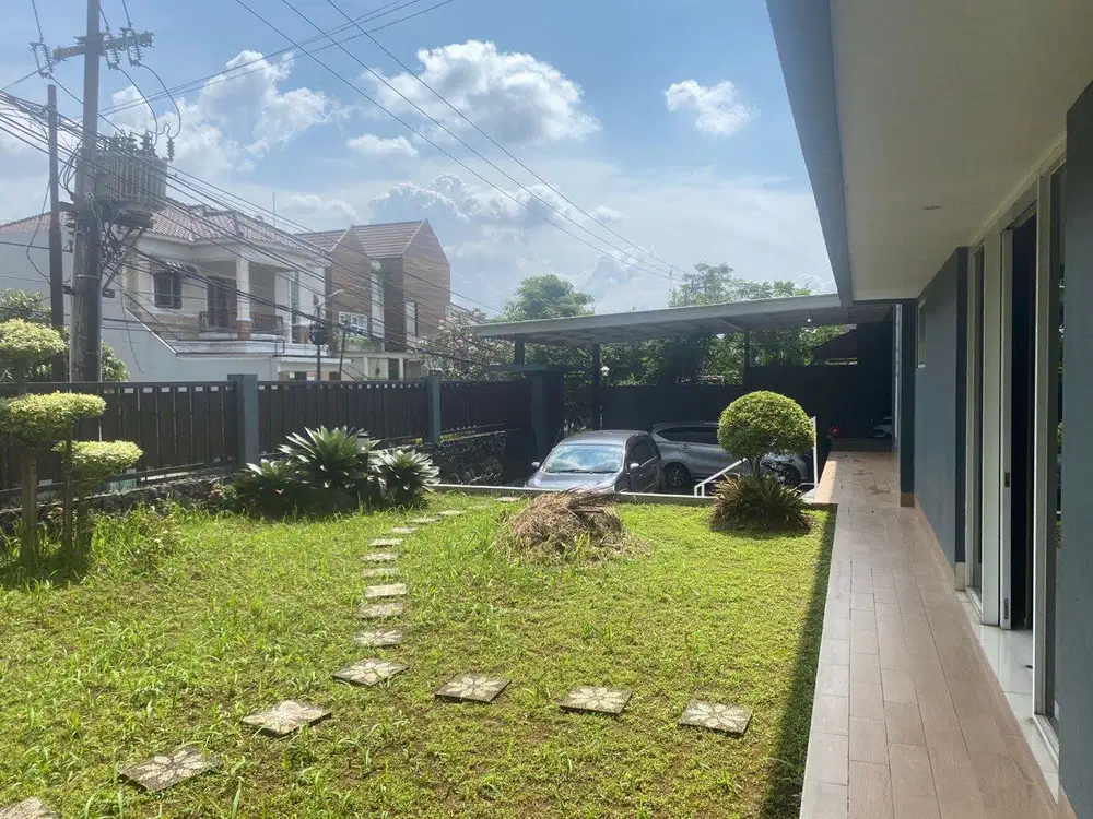 DI JUAL RUMAH STRATEGIS PINGGIR JALAN DI Tegalega Bogor