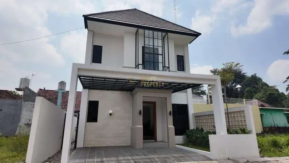 RUMAH MEWAH 2 LANTAI, DI PALAGAN, DEKAT AL AZHAR DAN BIAS SCHOOL