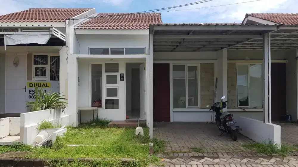 Disewakan rumah 1 lantai Jade Hamlet Menganti dekat Wiyung