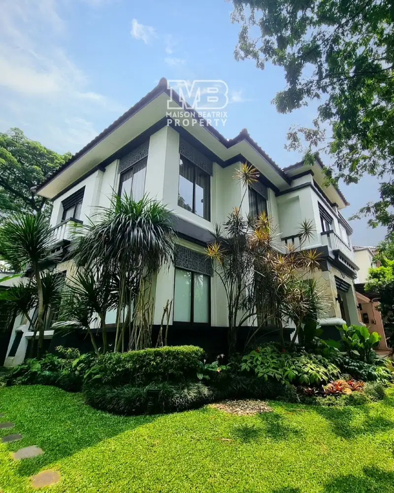 DIJUAL CEPAT RUMAH FULLY FURNISH POSISI HOEK, THE GREEN BSD