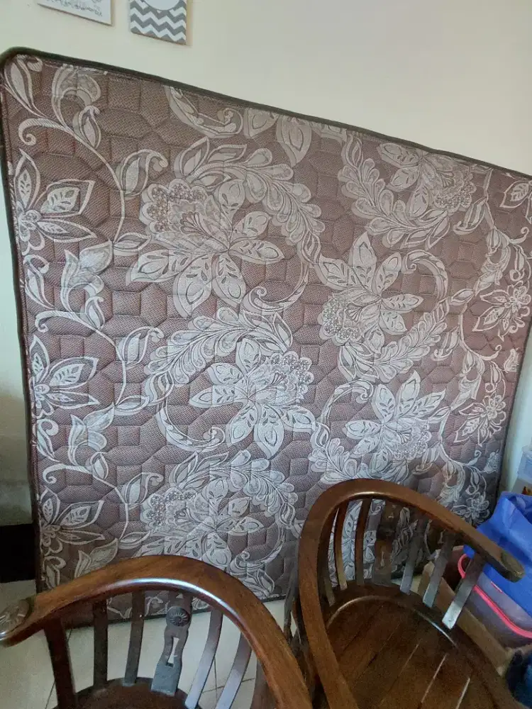 Dijual cepat kasur spring bed ukuran no 1