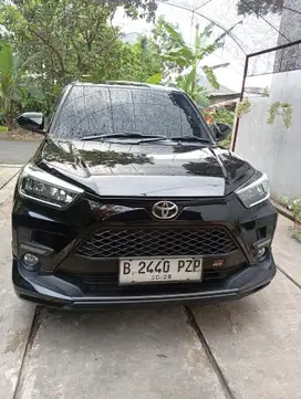 Toyota Raize 1.0 GR AT 2023