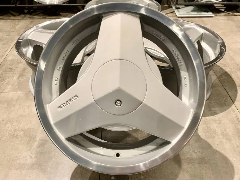 Velg Brabus Monoblock II, R-17, Lebar 8, PCD 5 x 112