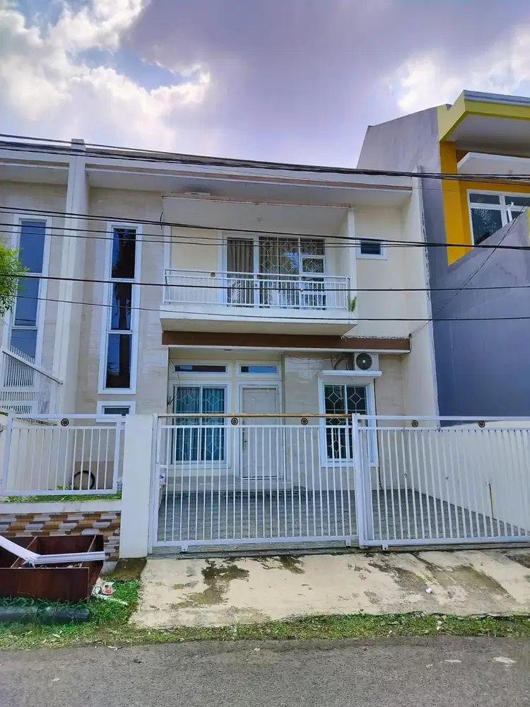 Dijual Rumah di Regensi Melati Mas, BSD City - Tangerang Selatan