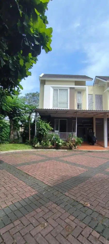 Dijual rumah dihoek siap huni Malibu Village, Gading Serpong - Tangerang