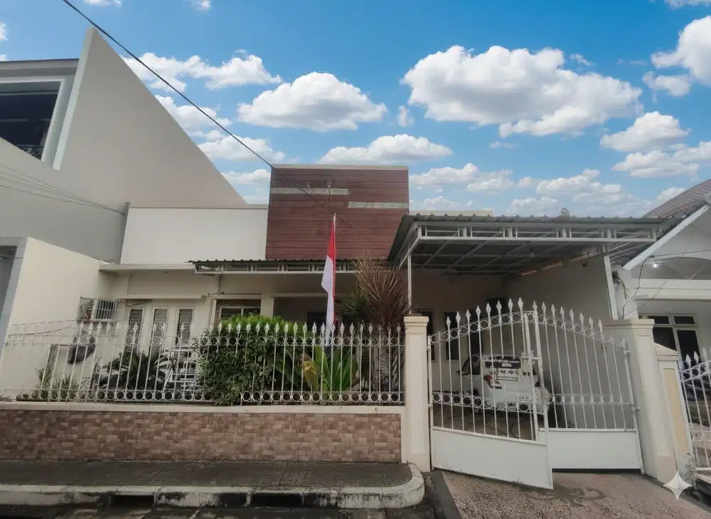 Dijual Rumah Nirwana Eksektif , Siap Huni