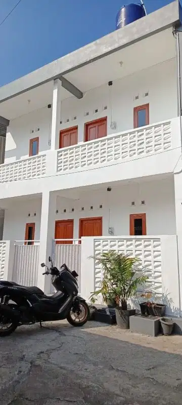 Rumah Induk &amp; Kos Kosan Bangunan Baru di Belakang Kampus UII