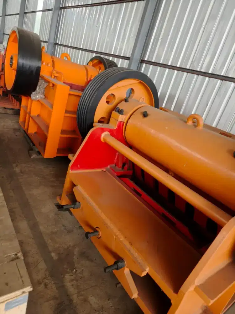 Jaw Crusher. Stone Crusher. Shan Bao
