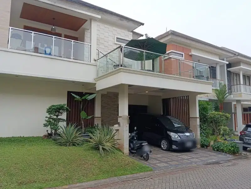 Rumah renovasi total siap huni di Discovery Bintaro sektor 9