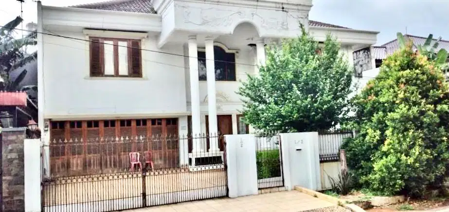 Di Jual Rumah lokasi strategis,Tidak Banjir dan Asri di Pondok Kelapa