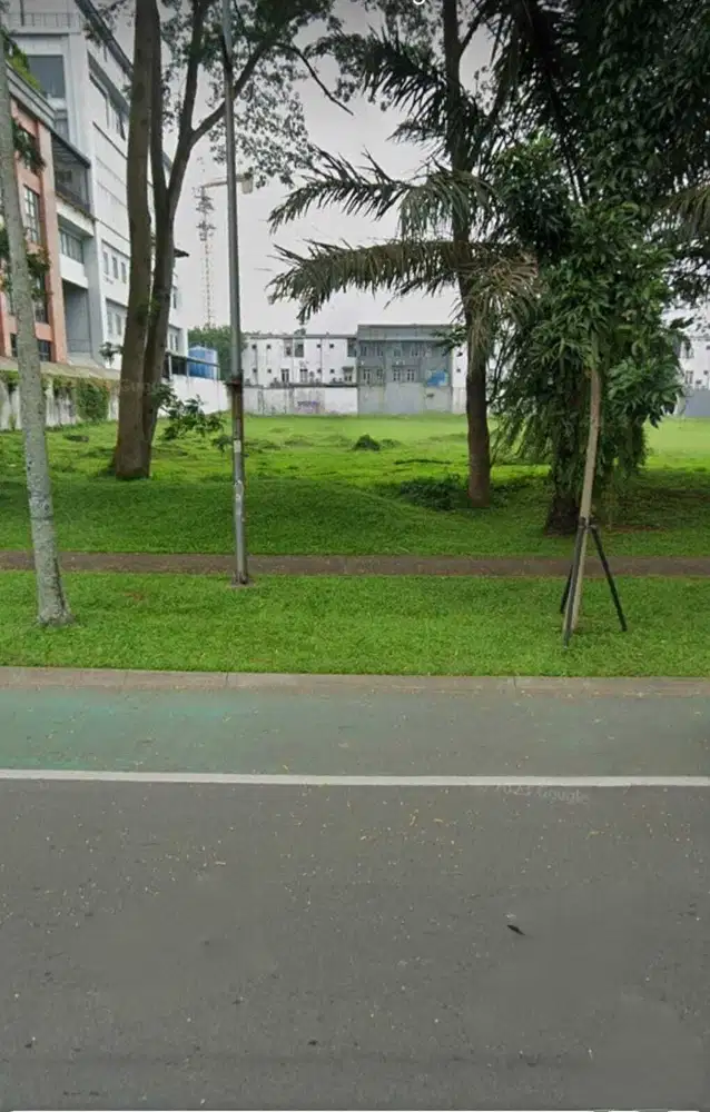 Kavling komersial  Alam Sutera depan Mal Living World