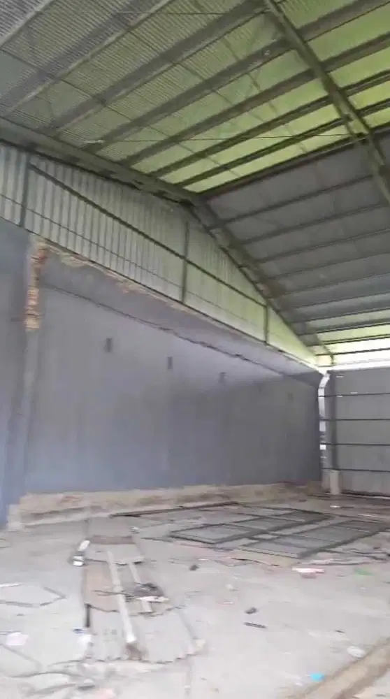 Gudang Ex Pabrik Untuk Industri Ringan di Daan Mogot Raya Jakarta Bara