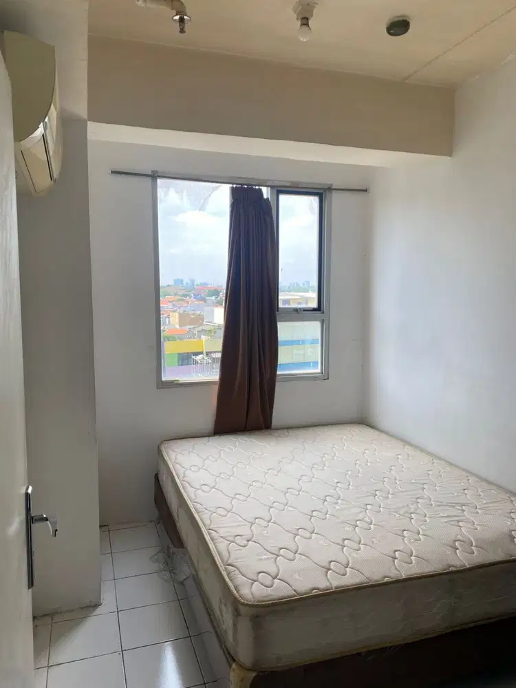 Tahunan 2 Bedroom Semi Furnished Unit Murah Jakarta Pusat at Apartemen Menteng Square