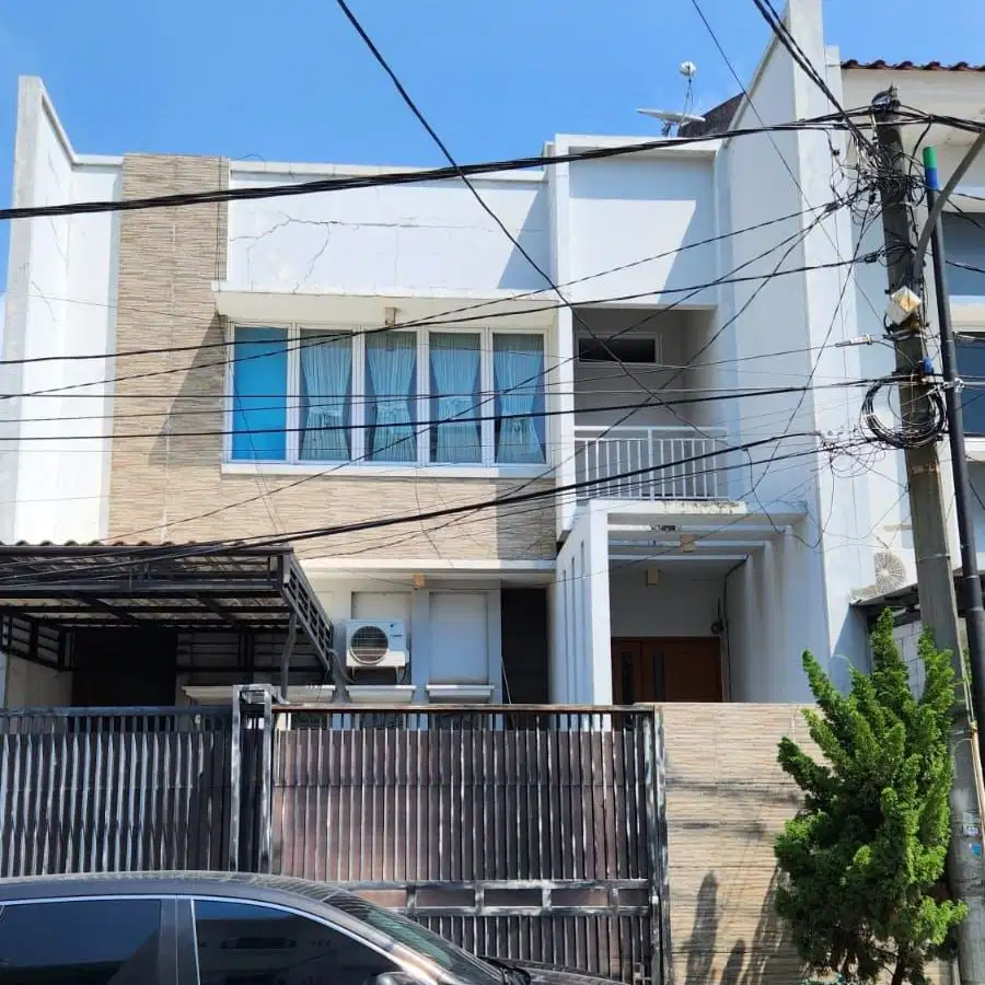 Dijual Rumah Siap Huni Dalam Komplek Di Kelapa Gading