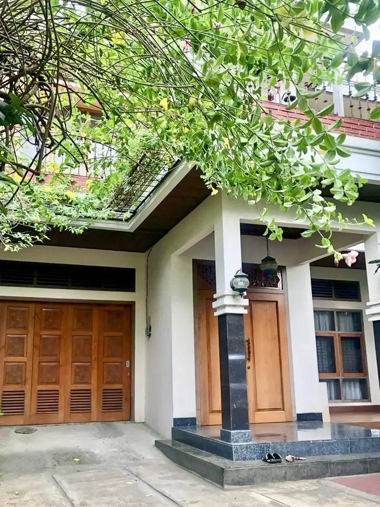 Dijual Rumah Puter Bintaro Sektor 5 Tanah Luas 164071