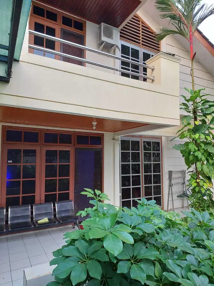 Dijual Rumah Hoek Bagus di Kelapa Gading Jakarta Utara