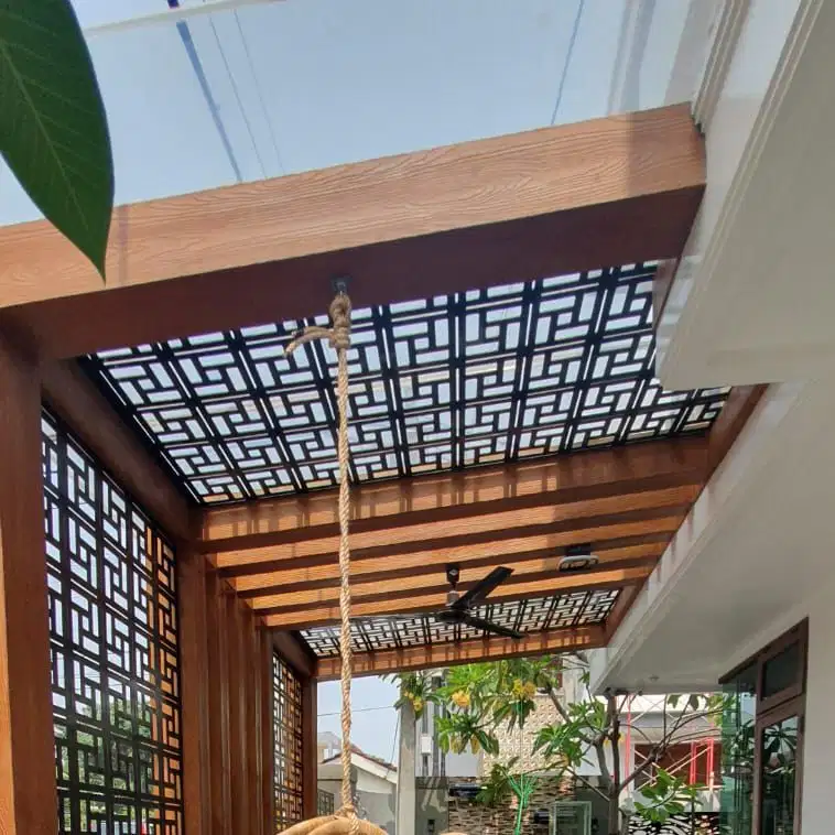 Dijual Rumah Hoek, Asri dan Nyaman di Melodi Mas, Kelapa Gading