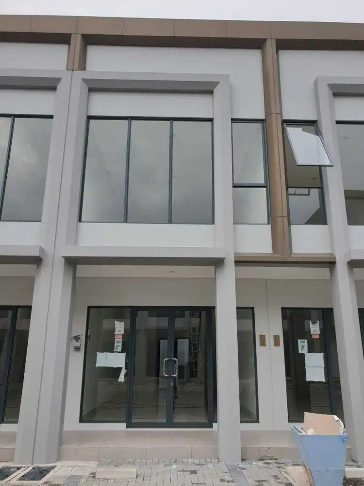 Disewakan Ruko MAGGIORE JUNCTION Blok R Siap Pakai