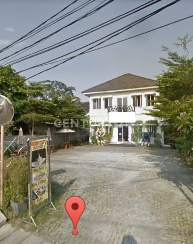 Rumah Di Pinggir Jalan Daerah Bekasi