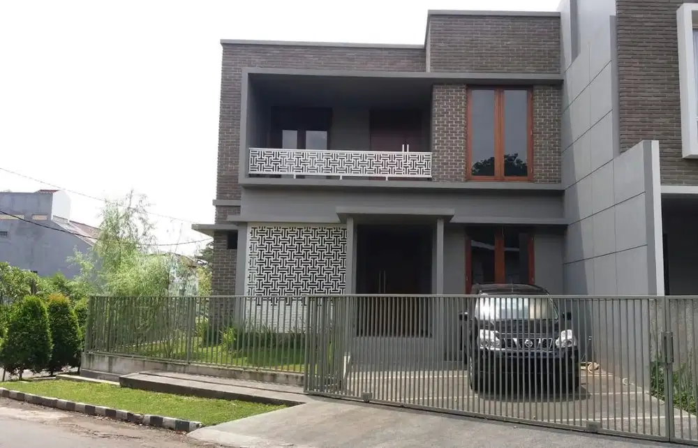 DIJUAL CEPAT TURUN HARGA RUMAH  DI BLOK K CINERE