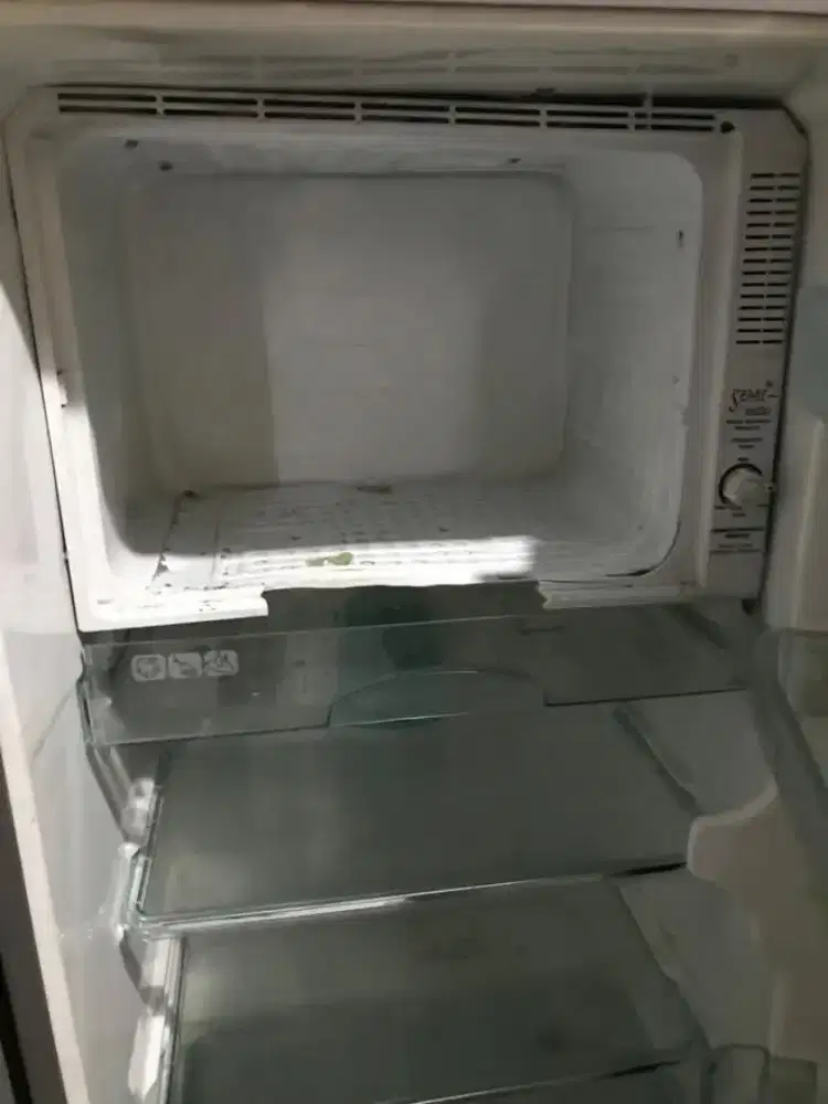 PERBAIKAN dan jual beli kulkas