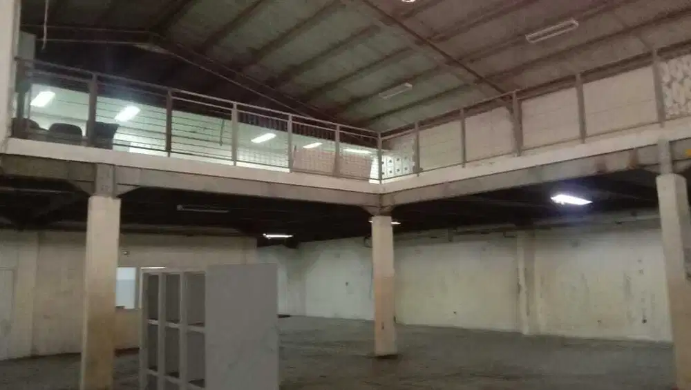 Gudang Hook Ds3 Ext Lippo Cikarang Kondisi Siap Pakai