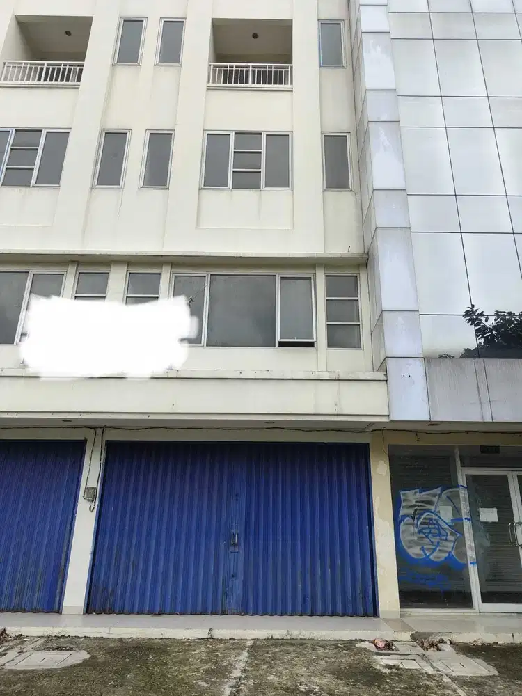 Disewa Ruko 5 lantai Bagus dan Strategis di Jl Pemuda Rawamangun Jkrt