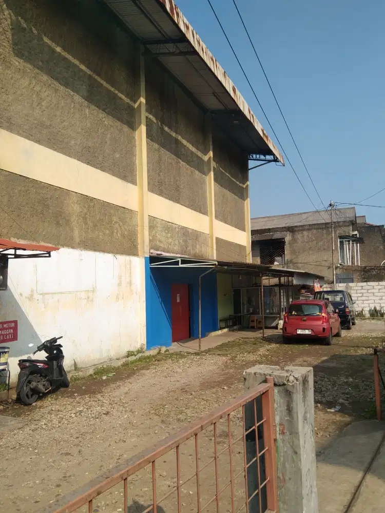 Jual Di Bawah Harga Pasar Tanah dan Bangunan GOR Badminton