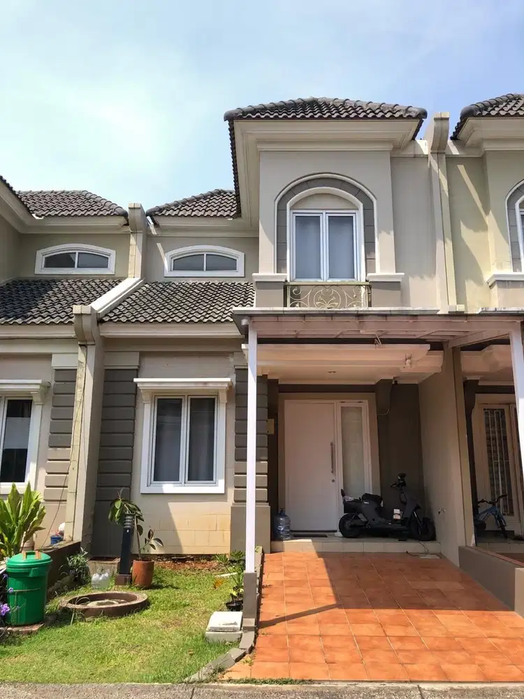 Dijual Murah Rumah 2 Lt Dekat kawasan ruko Aniva, Cluster Samara Village, Gading Serpong