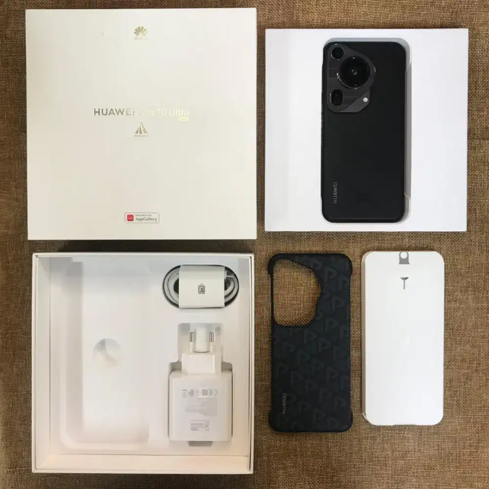 Huawei Pura 70 Ultra 16/512GB Black Garansi resmi Huawei Juli 2027