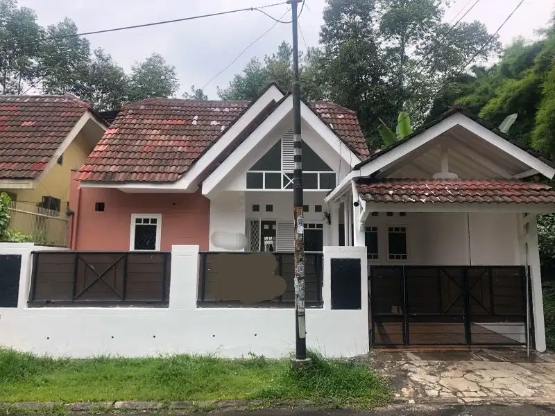 RUMAH DI BSD LOKASI DI NUSA LOKA 14
