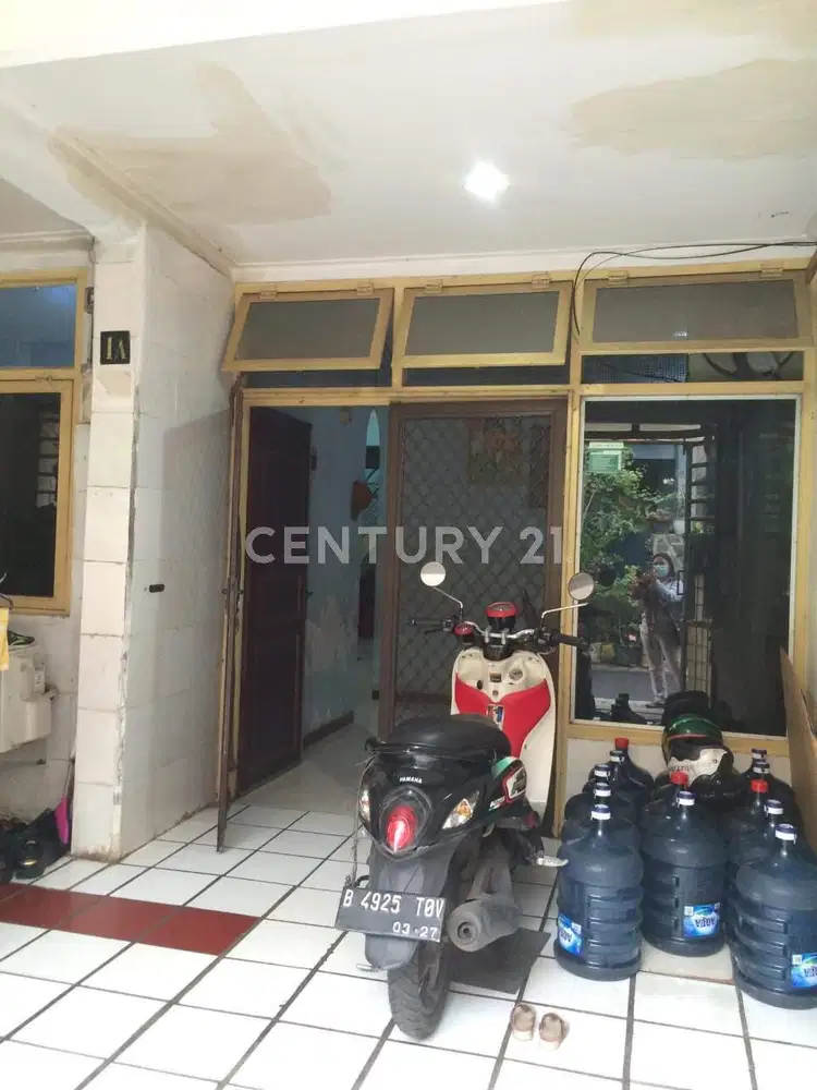 Rumah 3 Lantai Tidak Banjir Di Kayu Putih S7296