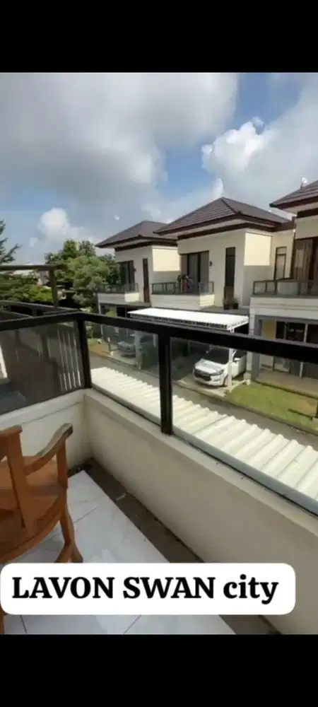 RUMAH CANTIK JUAL CEPAT DI LAVON SWANCITY SIAP HUNI