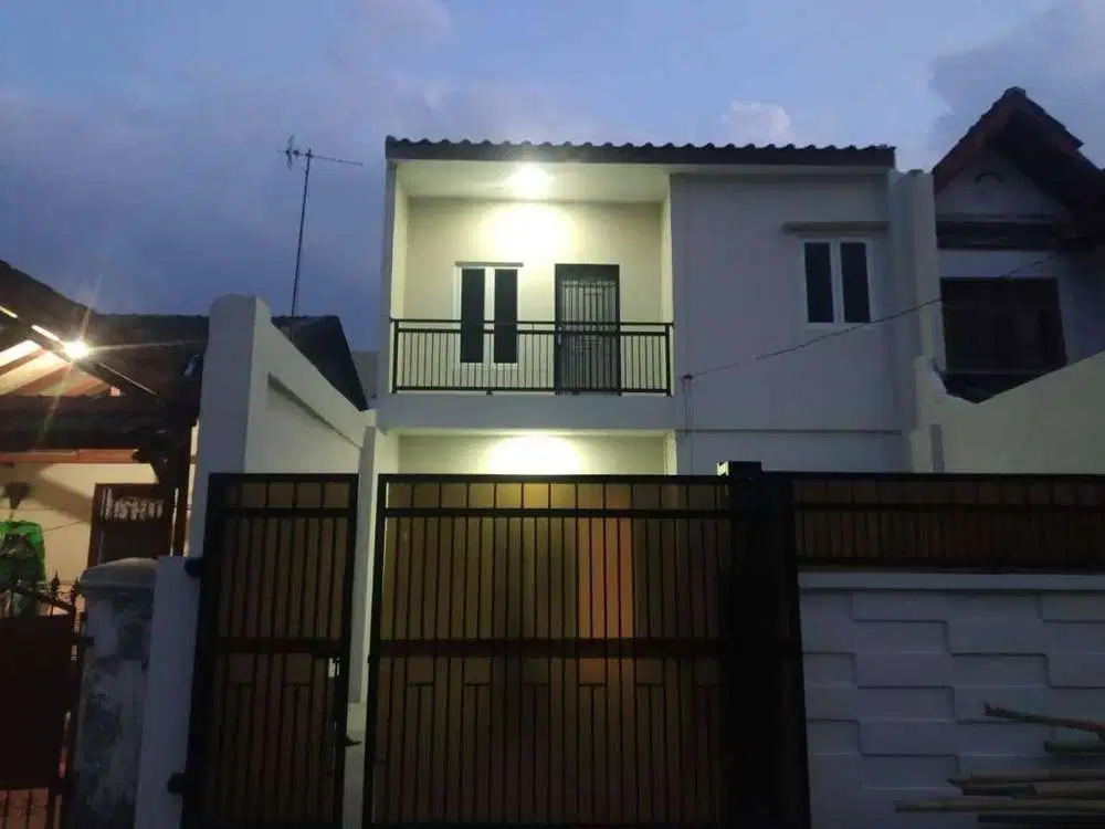 DiJual cepat Rumah Baru 2 Lantai di Harapan Indah 1, Bekasi.