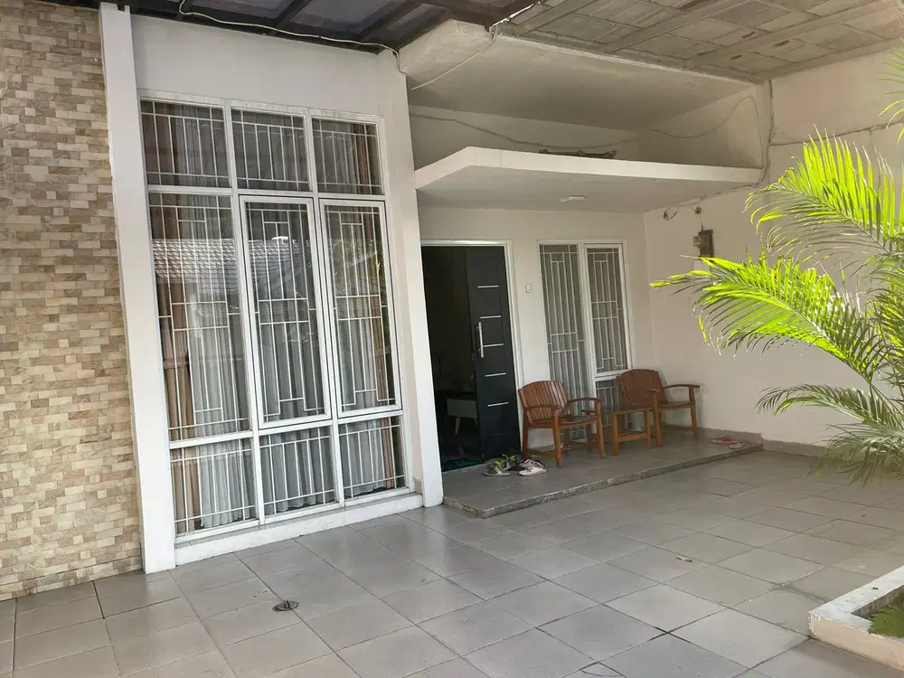 Dijual rumah minimalis di Boulevard Hijau, Harapan Indah, Bekasi