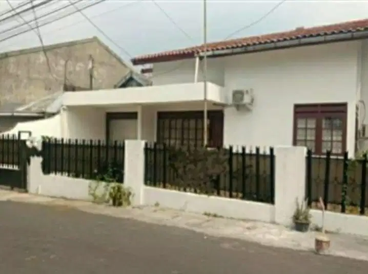 Jual Rumah di Dr Saharjo Tebet Jakarta Selatan
