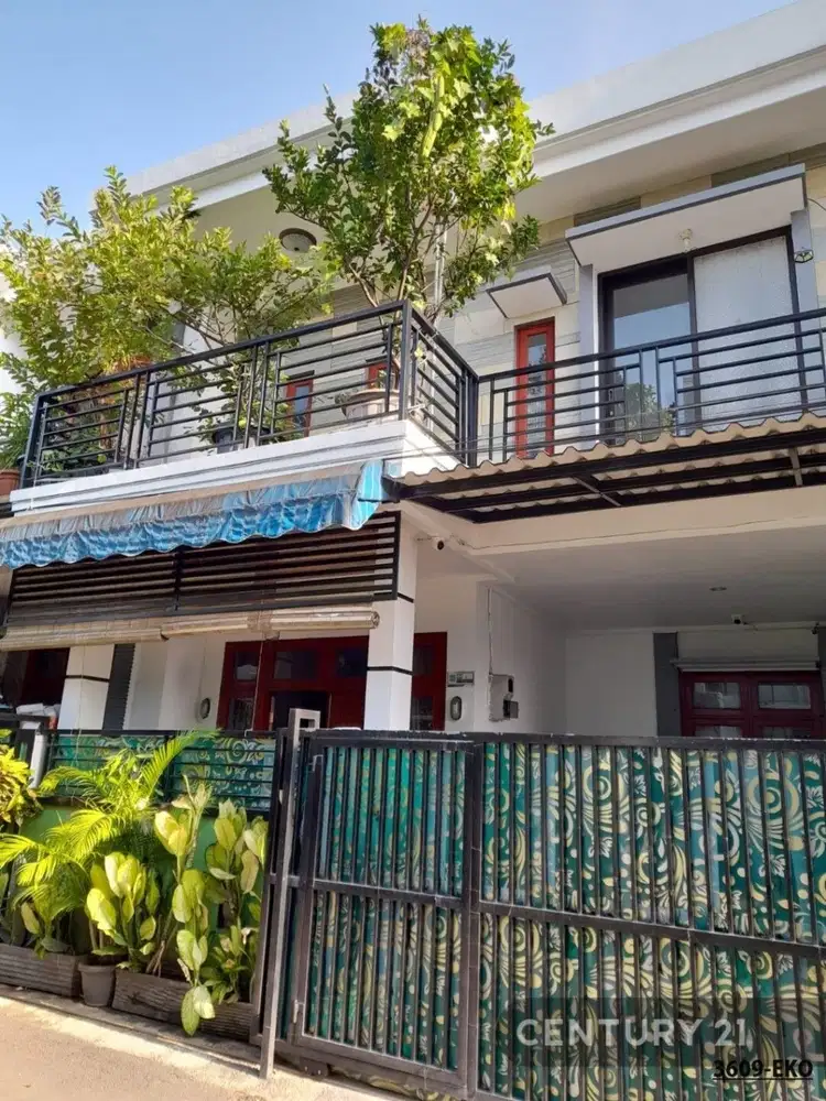 Dijual Rumah Bagus Trategis Di Bintaro Sektor 3A