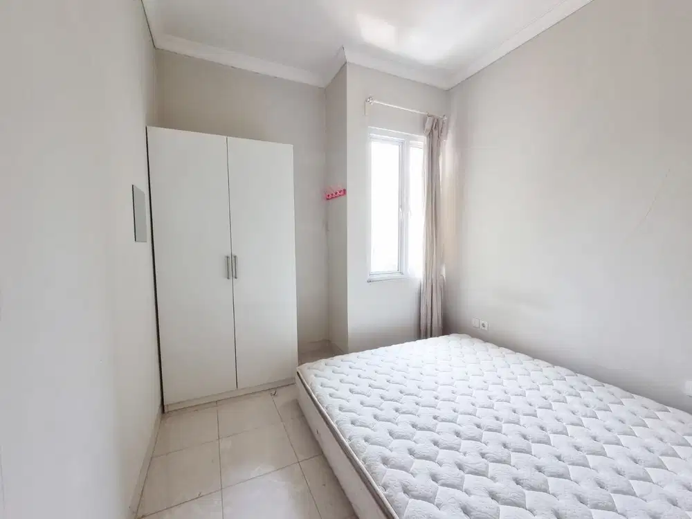 Rumah Lokasi Strategis di La Bella Arcadia Village Gading Serpong