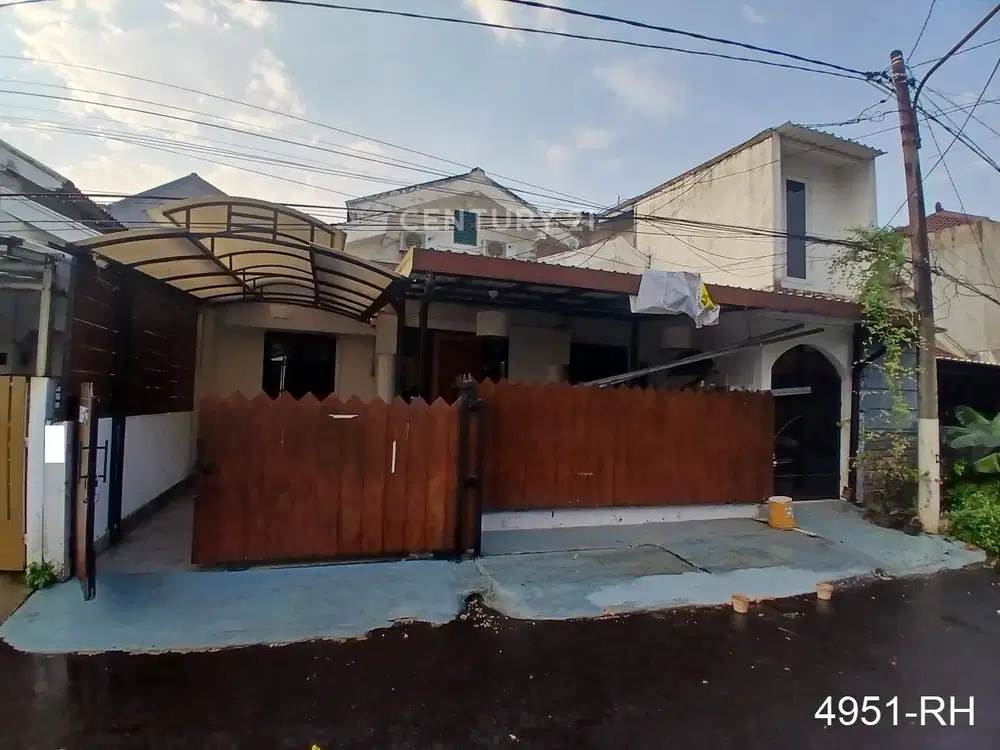 Dijual Cepat Rumah Cantik Strategis Di Kawasan Bintaro Jaya