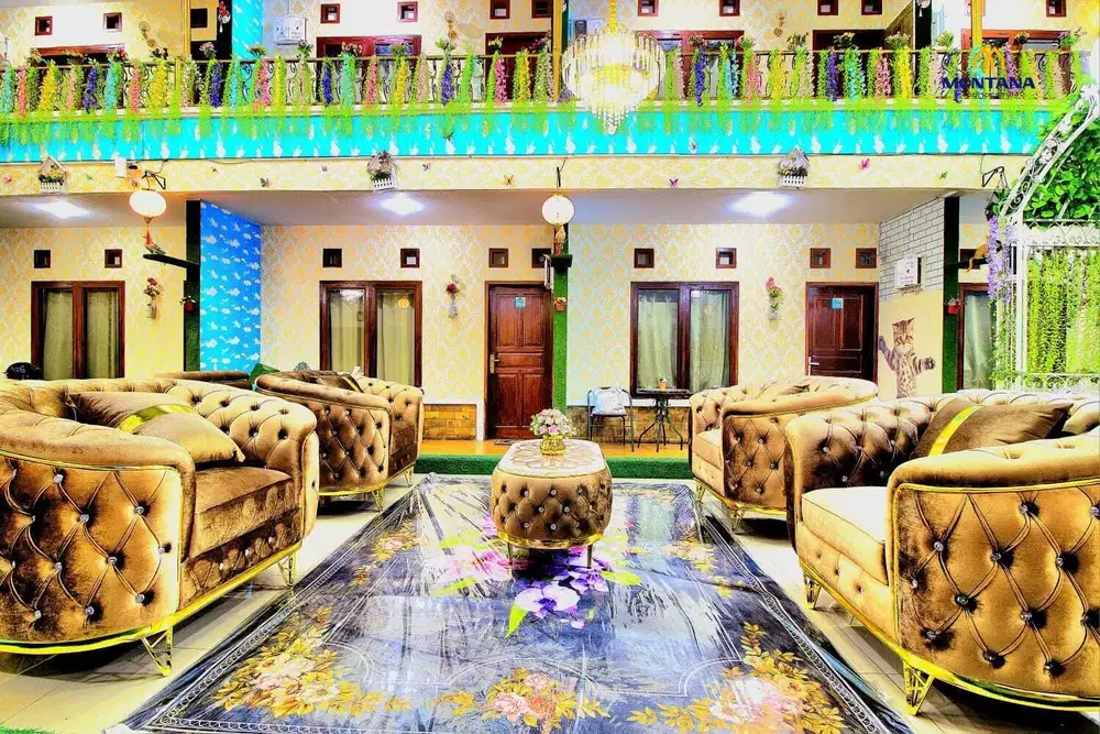 Dijual Kostel / hotel 50 Kamar di daerah Buah Batu Bandung