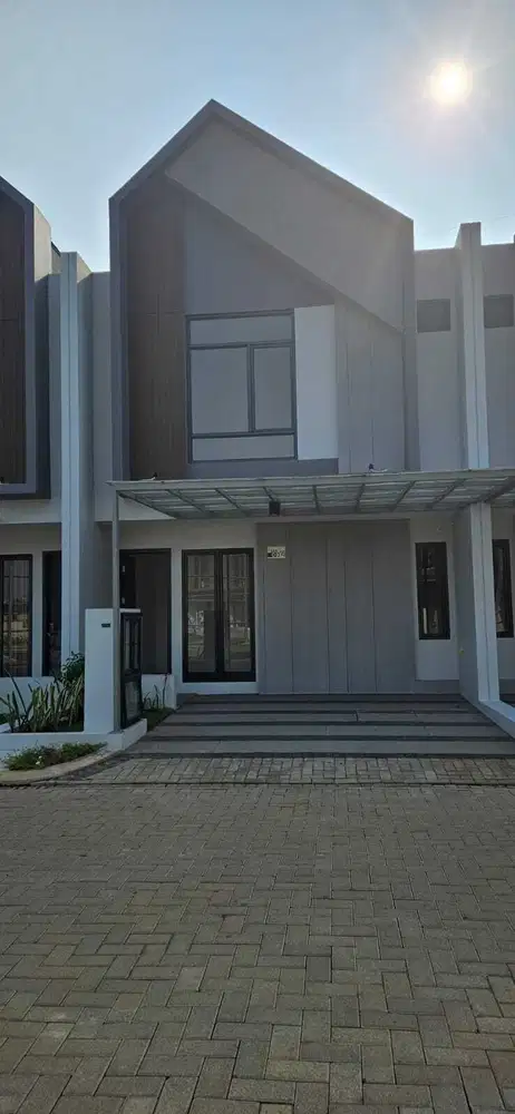 Disewakan Rumah New Brand Siap Huni DI Cluster Harapan Indah Bekasi