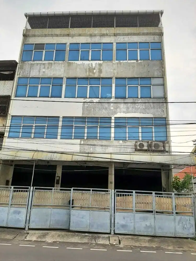 Dijual Cepat 3 Ruko Gandeng  di Jalan Tanah Sereal Raya Jakarta Barat