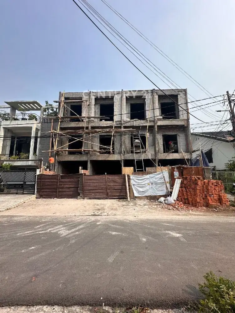 Jual Rumah Tanjung Duren Barat, Lokasi Strategis, Brand New!